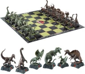 Read more about the article The Jurassic Park Chess Set