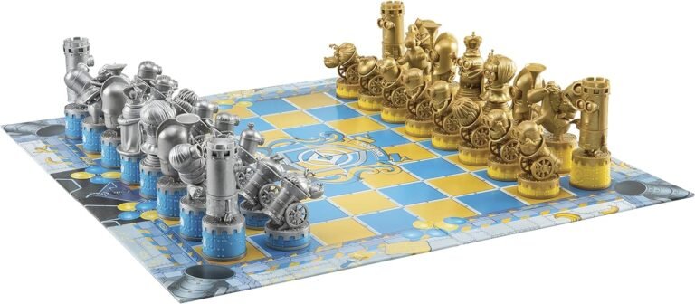 The Noble Collection Minions Chess Set